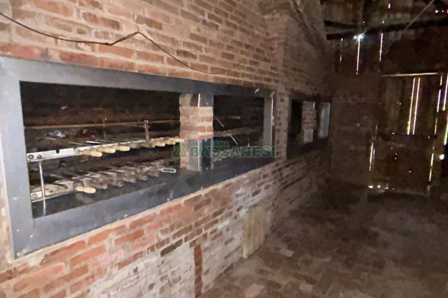 Chácara com 1300m², no bairro Forqueta em Caxias do Sul para Alugar