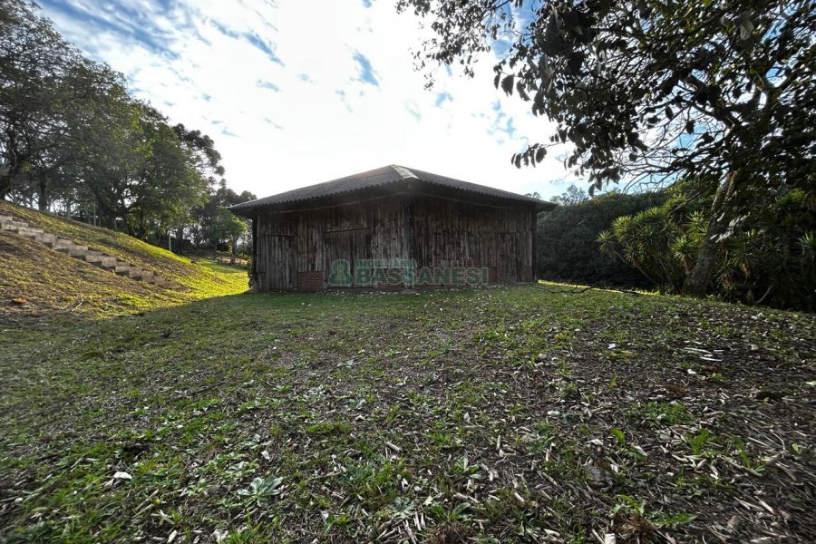 Chácara com 1300m², no bairro Forqueta em Caxias do Sul para Alugar