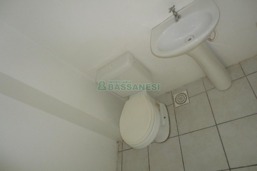 Loja com 35m², no bairro Centro em Caxias do Sul para Alugar