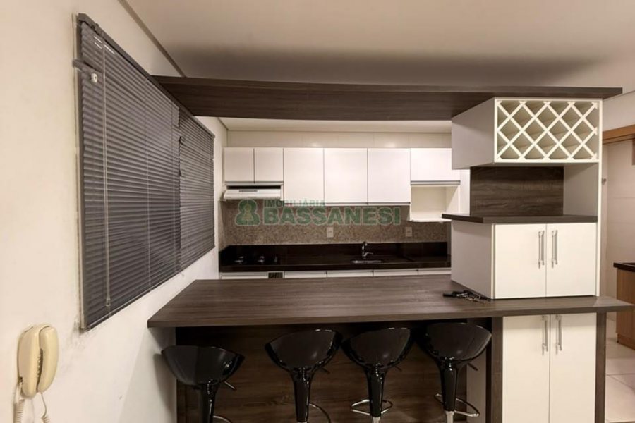 Apartamento com 80m², 2 dormitórios, 1 vaga, no bairro Colina Sorriso em Caxias do Sul para Alugar