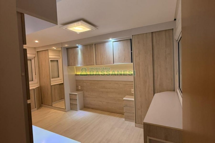 Apartamento com 80m², 2 dormitórios, 1 vaga, no bairro Colina Sorriso em Caxias do Sul para Alugar