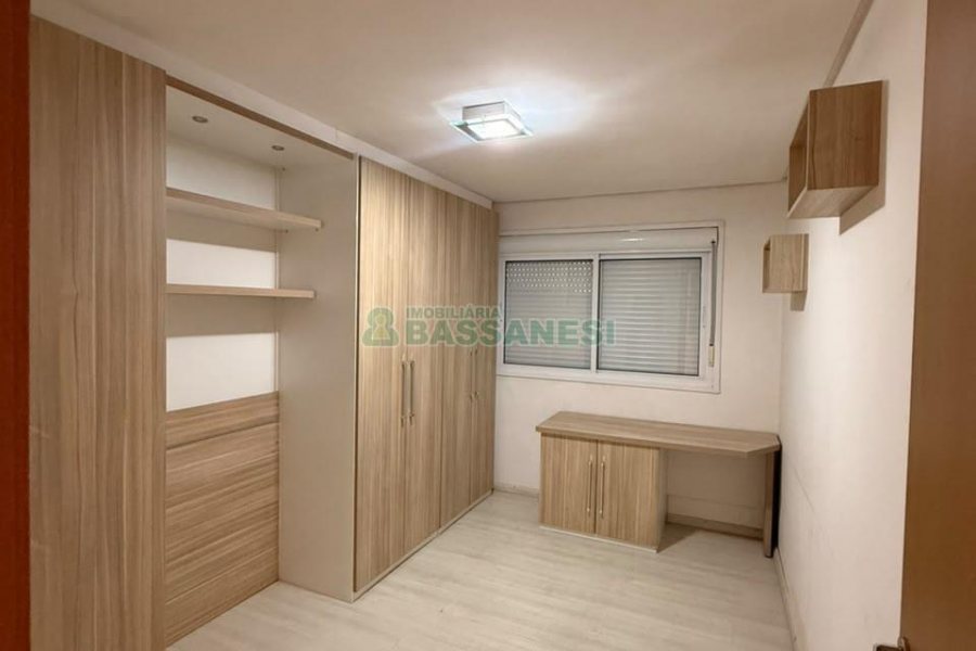 Apartamento com 80m², 2 dormitórios, 1 vaga, no bairro Colina Sorriso em Caxias do Sul para Alugar