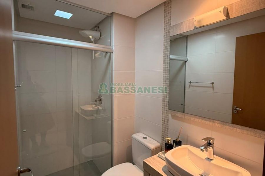 Apartamento com 80m², 2 dormitórios, 1 vaga, no bairro Colina Sorriso em Caxias do Sul para Alugar