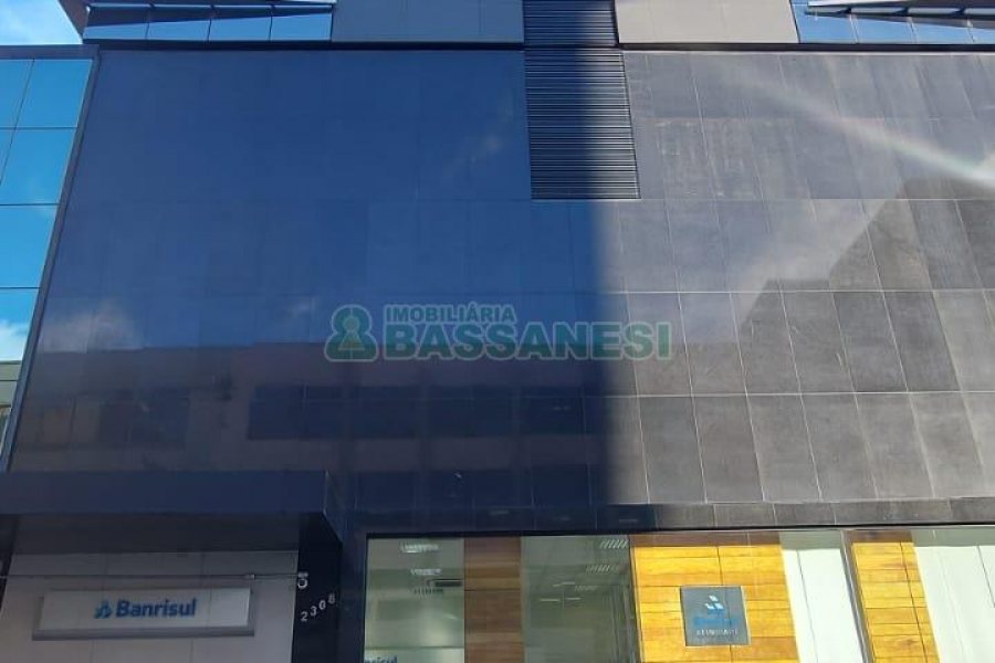 Sala com 49m², 1 vaga, no bairro Centro em Caxias do Sul para Alugar