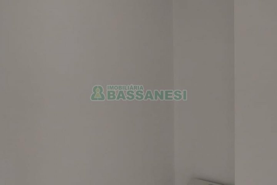 Sala com 49m², 1 vaga, no bairro Centro em Caxias do Sul para Alugar