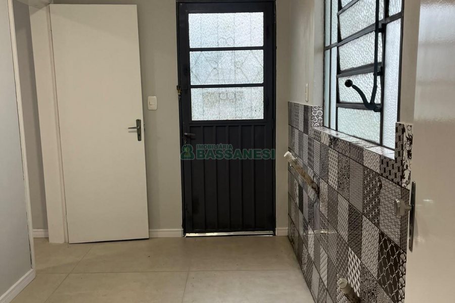 Casa com 200m², 4 dormitórios, 3 vagas, no bairro Nossa Senhora de Lourdes em Caxias do Sul para Alugar