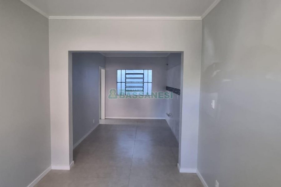 Casa com 200m², 4 dormitórios, 3 vagas, no bairro Nossa Senhora de Lourdes em Caxias do Sul para Comprar