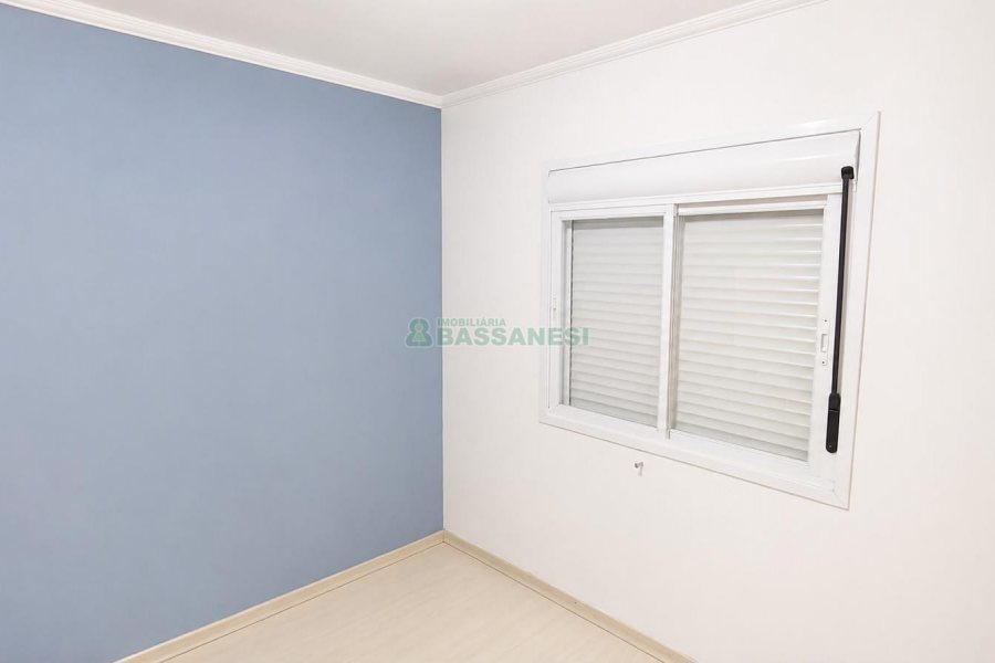 Apto Mobiliado com 70m², 2 dormitórios, 1 vaga, no bairro Vinhedos em Caxias do Sul para Alugar