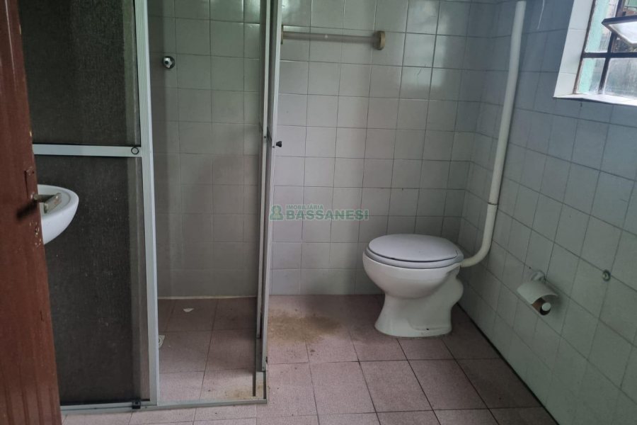 Casa com 120m², 3 dormitórios, 3 vagas, no bairro Rio Branco em Caxias do Sul para Alugar