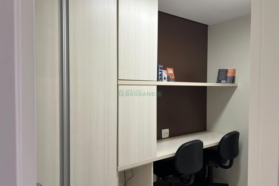 Sala com 60m², 1 vaga, no bairro Panazzolo em Caxias do Sul para Alugar