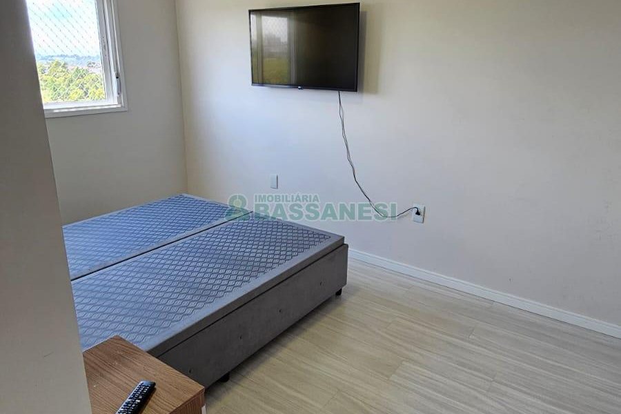 Apartamento com 72m², 2 dormitórios, 1 vaga, no bairro Sanvitto em Caxias do Sul para Comprar