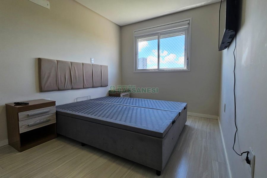 Apartamento com 72m², 2 dormitórios, 1 vaga, no bairro Sanvitto em Caxias do Sul para Comprar