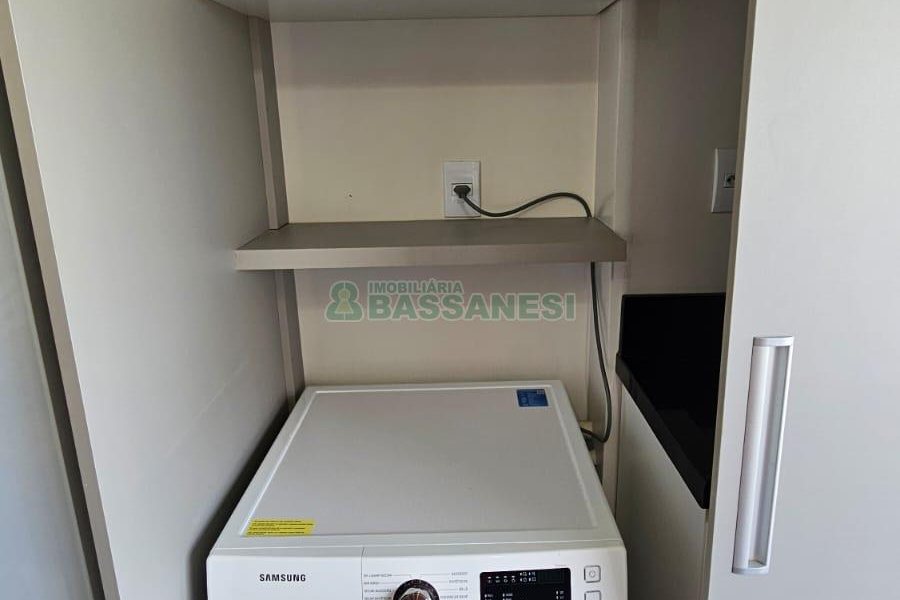 Apartamento com 72m², 2 dormitórios, 1 vaga, no bairro Sanvitto em Caxias do Sul para Comprar
