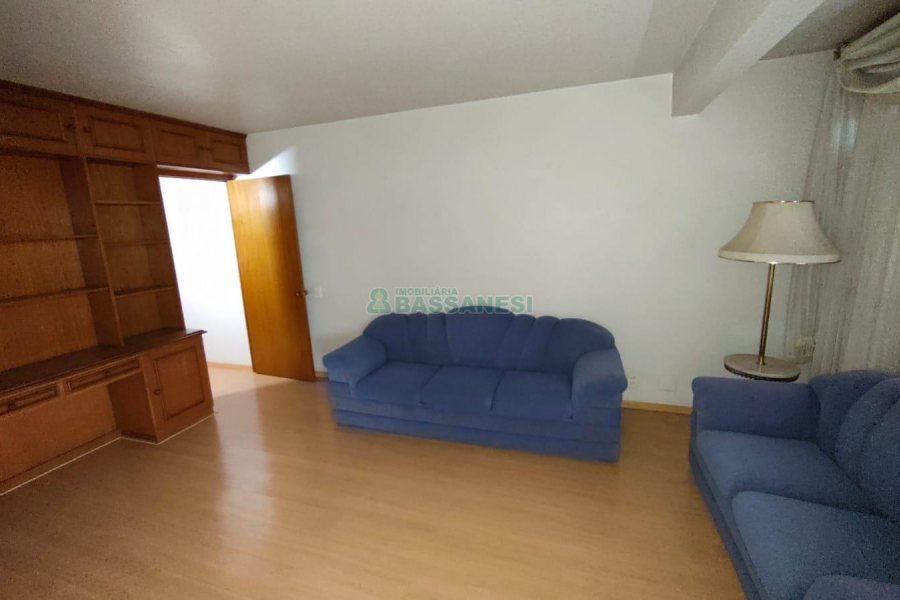 Apartamento com 177m², 3 dormitórios, 1 vaga, no bairro São Pelegrino em Caxias do Sul para Comprar