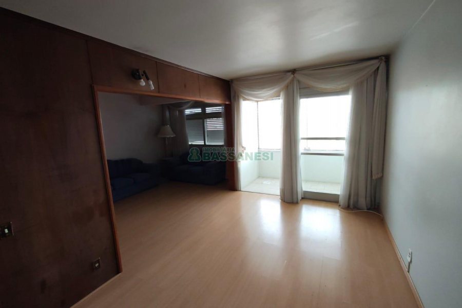 Apartamento com 177m², 3 dormitórios, 1 vaga, no bairro São Pelegrino em Caxias do Sul para Comprar