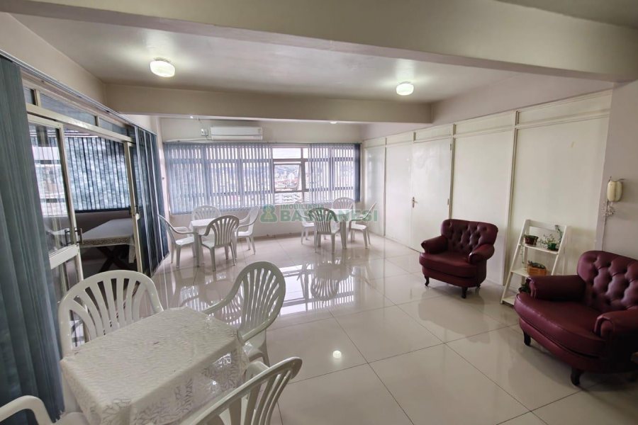 Apartamento com 177m², 3 dormitórios, 1 vaga, no bairro São Pelegrino em Caxias do Sul para Comprar