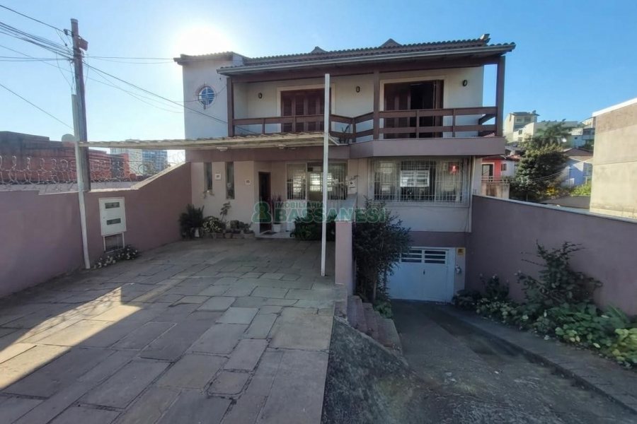 Loja com 100m², no bairro Kayser em Caxias do Sul para Alugar