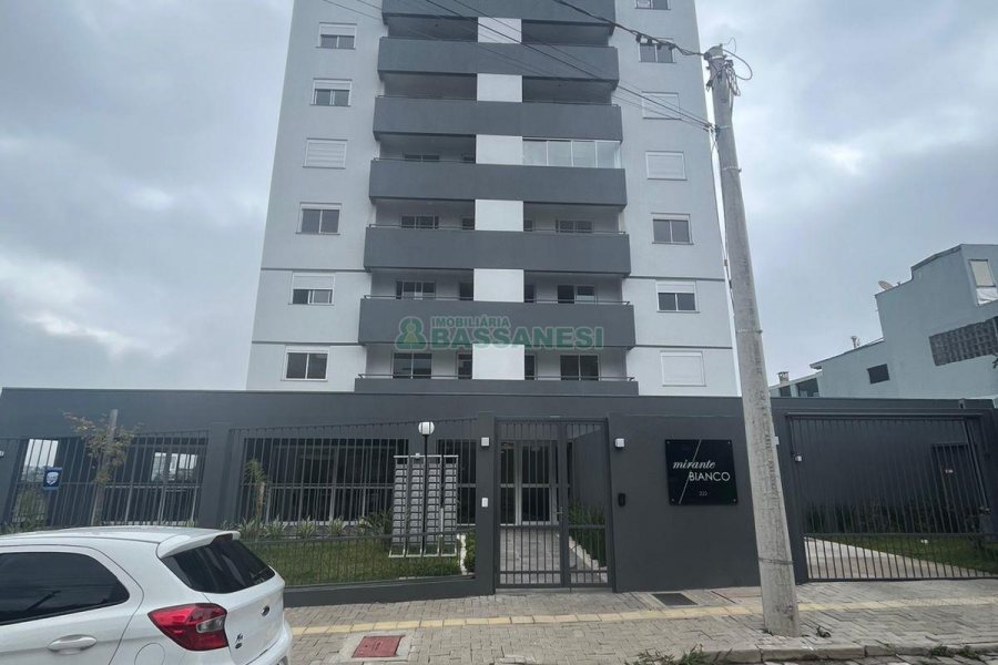 Apartamento com 62m², 2 dormitórios, 2 vagas, no bairro Rio Branco em Caxias do Sul para Alugar