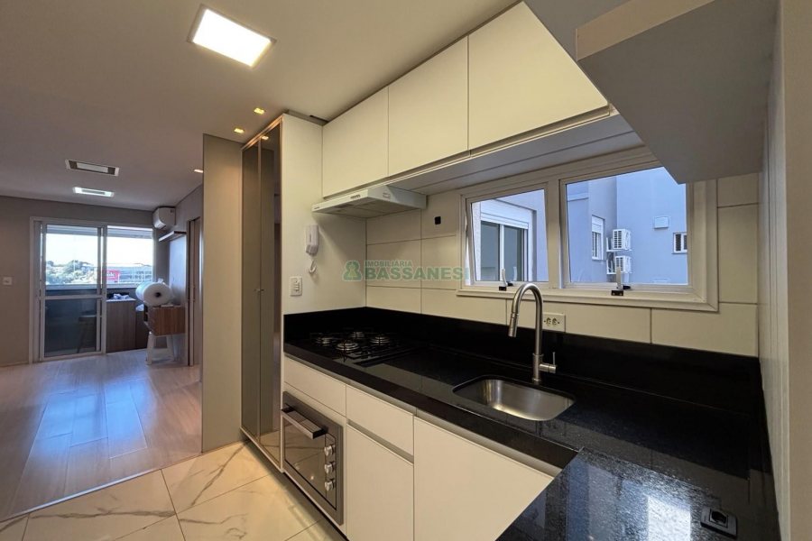 Apartamento com 62m², 2 dormitórios, 1 vaga, no bairro Lourdes em Caxias do Sul para Alugar