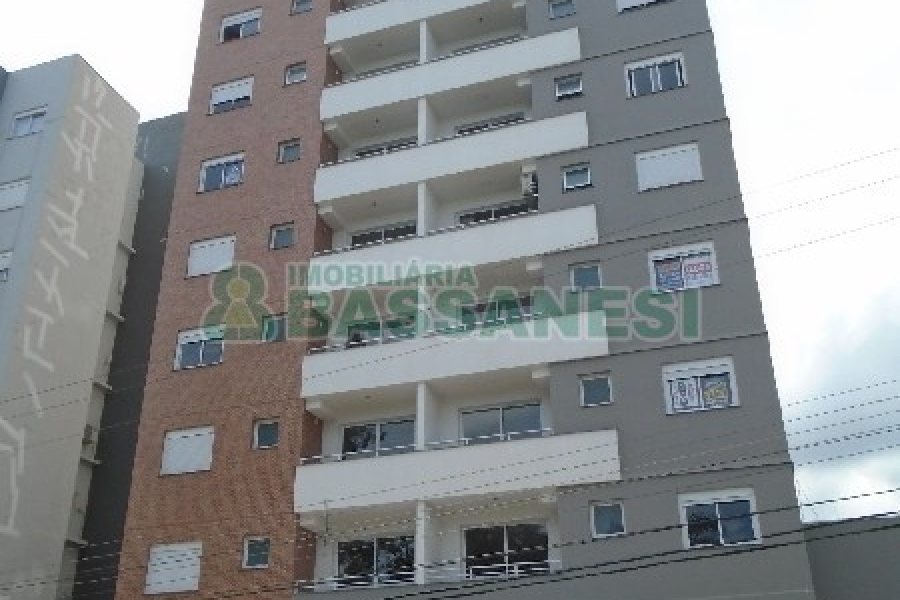 Apartamento com 60m², 2 dormitórios, 2 vagas, no bairro Vale Verde em Caxias do Sul para Alugar