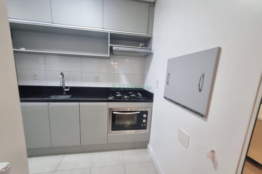Apartamento com 60m², 2 dormitórios, 2 vagas, no bairro Vale Verde em Caxias do Sul para Alugar