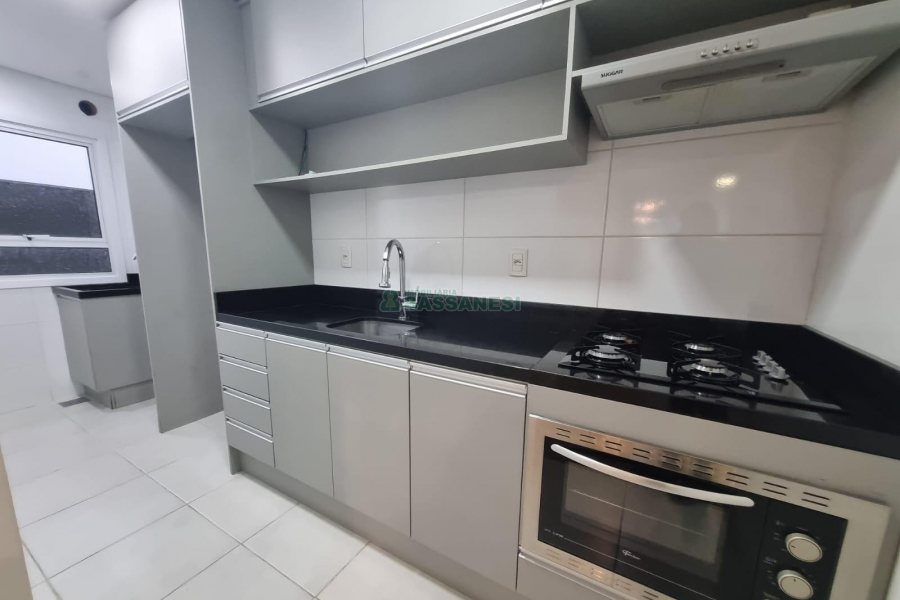 Apartamento com 60m², 2 dormitórios, 2 vagas, no bairro Vale Verde em Caxias do Sul para Alugar