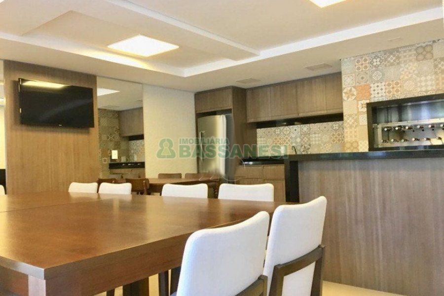 Apartamento com 60m², 2 dormitórios, 2 vagas, no bairro Vale Verde em Caxias do Sul para Alugar