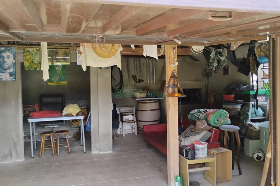 Casa com 72m², 2 dormitórios, 1 vaga, no bairro Fazenda Souza em Caxias do Sul para Comprar