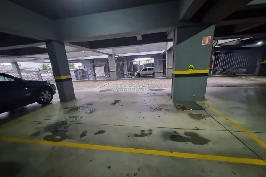 Apto Mobiliado com 61m², 2 dormitórios, 1 vaga, no bairro São Luiz em Caxias do Sul para Alugar