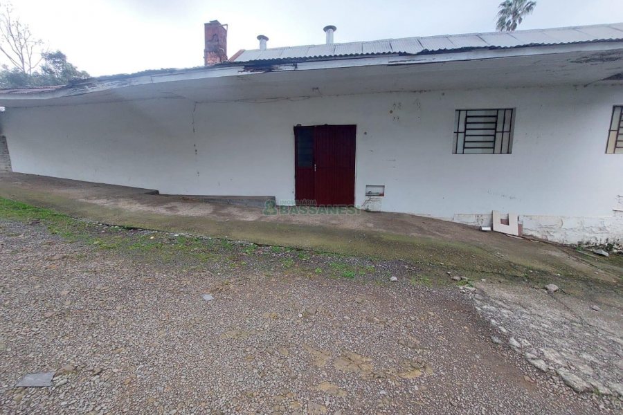 Loja com 100m², no bairro Ana Rech em Caxias do Sul para Alugar
