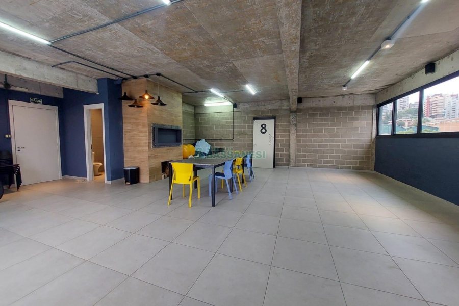 Sala com 100m², no bairro Pio X em Caxias do Sul para Alugar