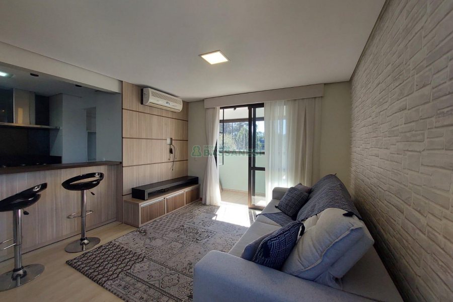 Apartamento com 86m², 2 dormitórios, 2 vagas, no bairro Lourdes em Caxias do Sul para Comprar