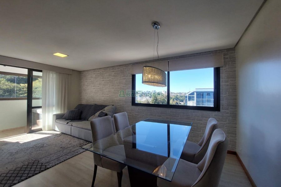 Apartamento com 86m², 2 dormitórios, 2 vagas, no bairro Lourdes em Caxias do Sul para Comprar
