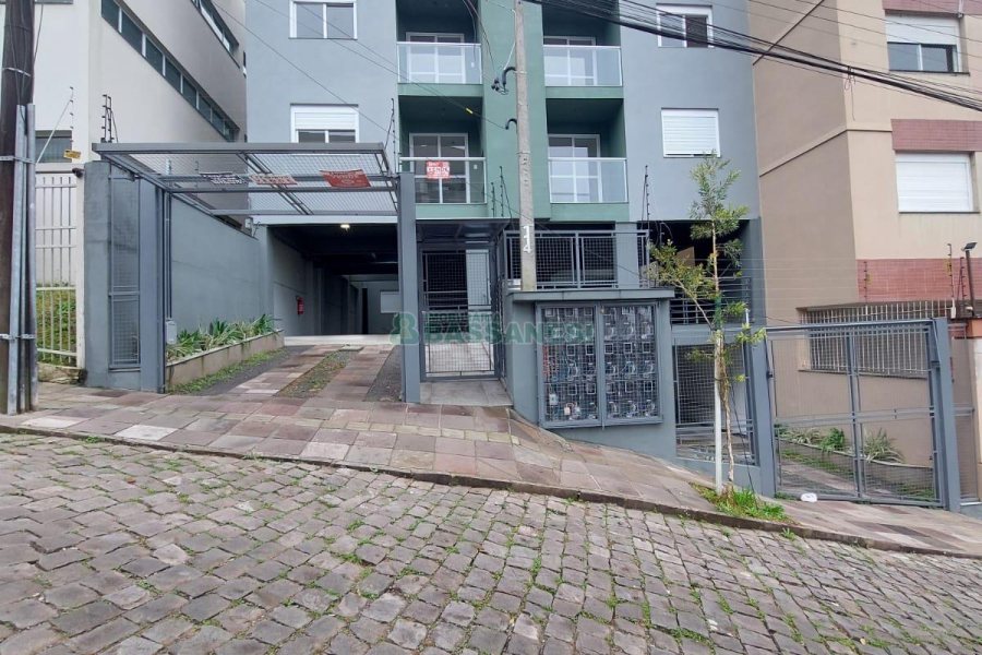 Apartamento com 60m², 2 dormitórios, 1 vaga, no bairro Charqueadas em Caxias do Sul para Alugar
