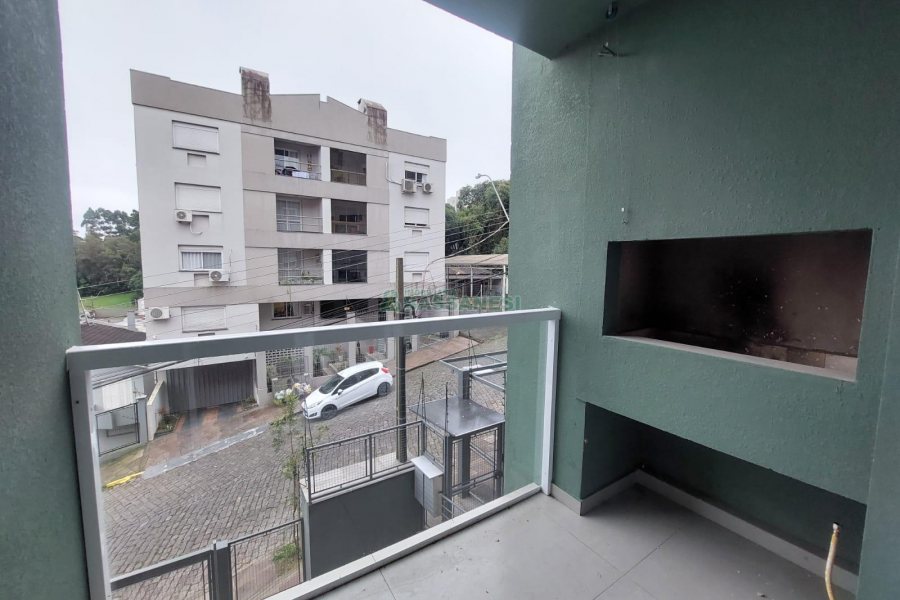 Apartamento com 60m², 2 dormitórios, 1 vaga, no bairro Charqueadas em Caxias do Sul para Alugar