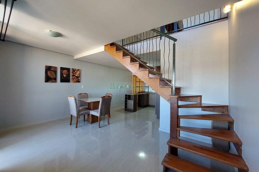 Apto Mobiliado com 76m², 1 dormitório, 1 vaga, no bairro Petrópolis em Caxias do Sul para Alugar