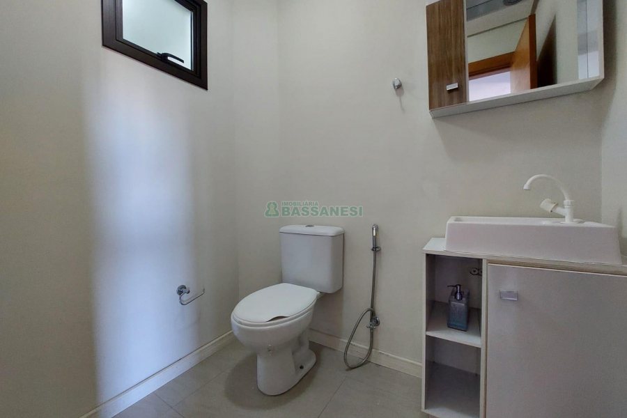 Apto Mobiliado com 76m², 1 dormitório, 1 vaga, no bairro Petrópolis em Caxias do Sul para Alugar