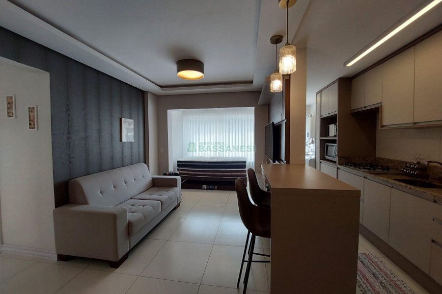 Apto Mobiliado com 72m², 2 dormitórios, 2 vagas, no bairro Lourdes em Caxias do Sul para Alugar