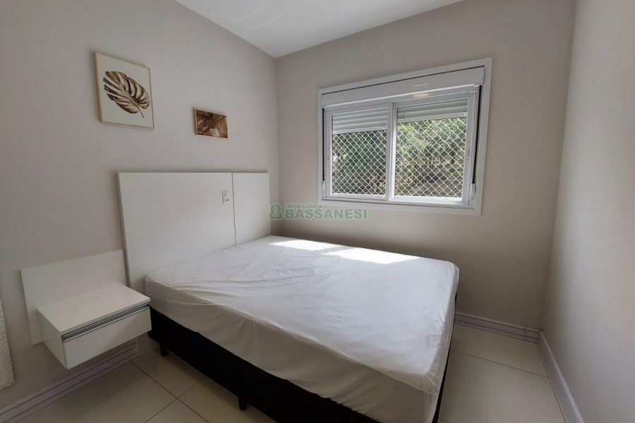 Apto Mobiliado com 72m², 2 dormitórios, 2 vagas, no bairro Lourdes em Caxias do Sul para Alugar