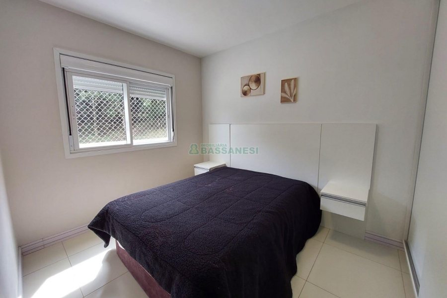 Apto Mobiliado com 72m², 2 dormitórios, 2 vagas, no bairro Lourdes em Caxias do Sul para Alugar