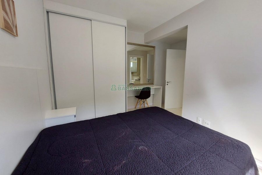 Apto Mobiliado com 72m², 2 dormitórios, 2 vagas, no bairro Lourdes em Caxias do Sul para Alugar
