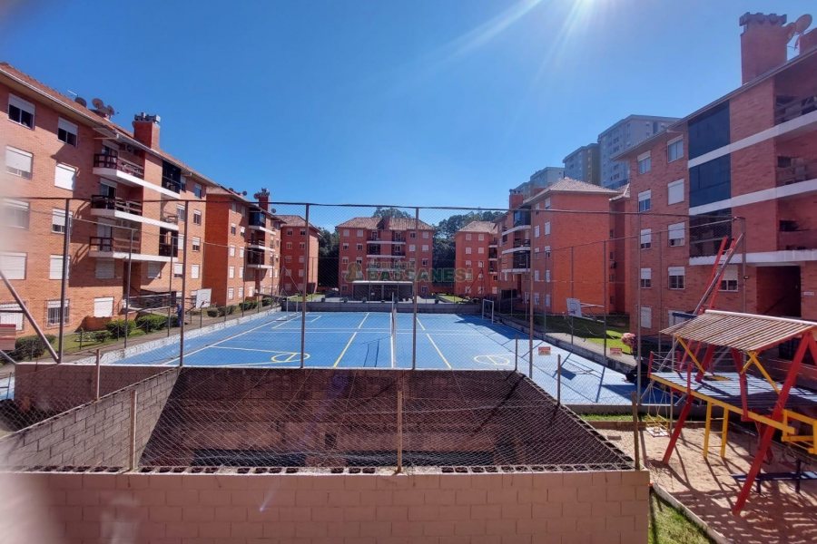 Apto Mobiliado com 57m², 2 dormitórios, 2 vagas, no bairro Universitário em Caxias do Sul para Alugar
