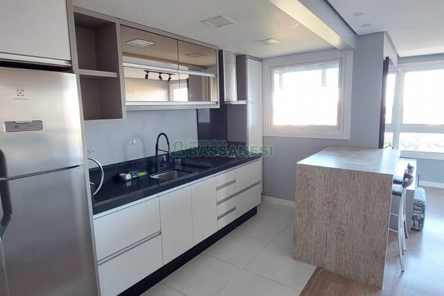 Apartamento com 45m², 1 dormitório, 1 vaga, no bairro Villagio Iguatemi em Caxias do Sul para Alugar