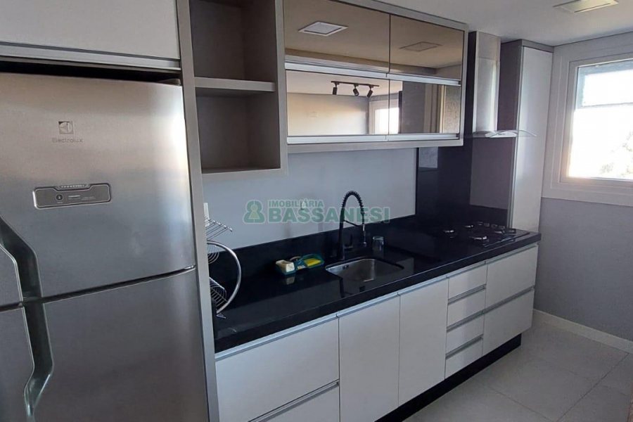 Apartamento com 45m², 1 dormitório, 1 vaga, no bairro Villagio Iguatemi em Caxias do Sul para Alugar