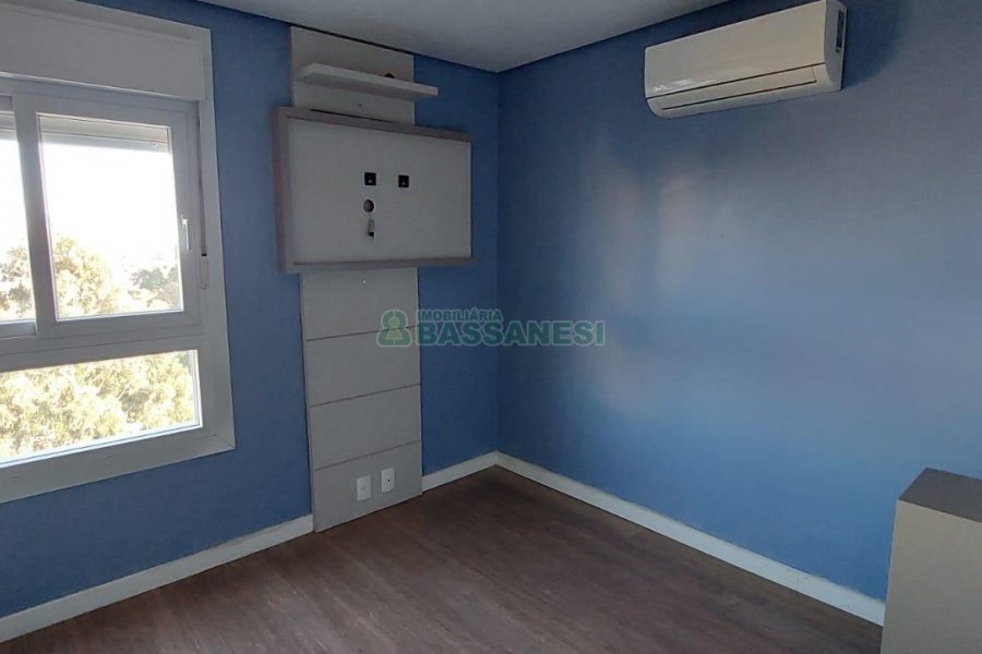 Apartamento com 45m², 1 dormitório, 1 vaga, no bairro Villagio Iguatemi em Caxias do Sul para Alugar