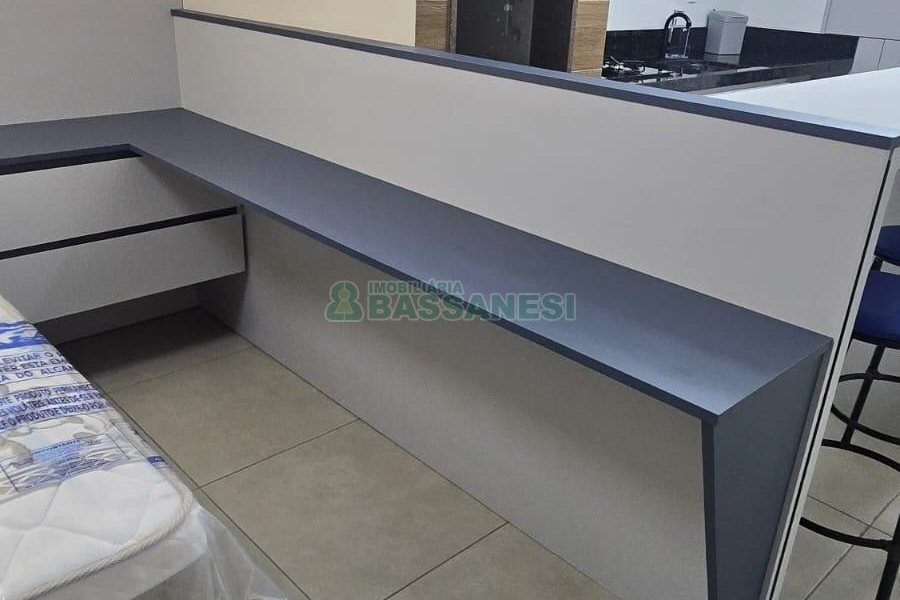 Apto Mobiliado com 30m², 1 dormitório, no bairro Presidente Vargas em Caxias do Sul para Alugar