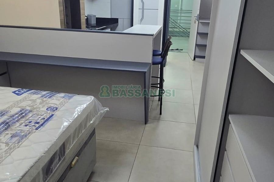 Apto Mobiliado com 30m², 1 dormitório, no bairro Presidente Vargas em Caxias do Sul para Alugar