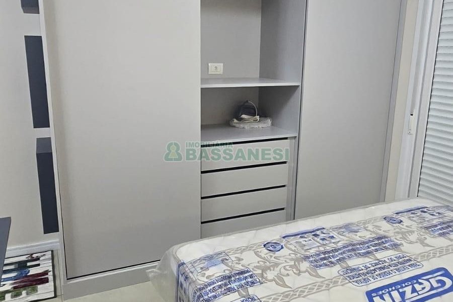 Apto Mobiliado com 30m², 1 dormitório, no bairro Presidente Vargas em Caxias do Sul para Alugar