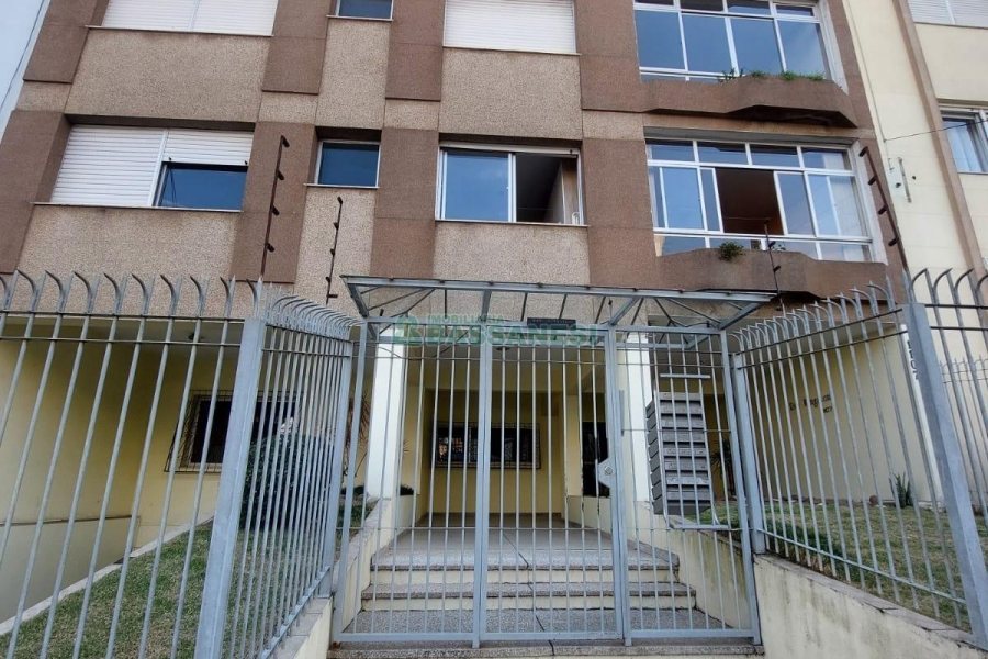 Apartamento com 115m², 3 dormitórios, 1 vaga, no bairro Medianeira em Caxias do Sul para Alugar