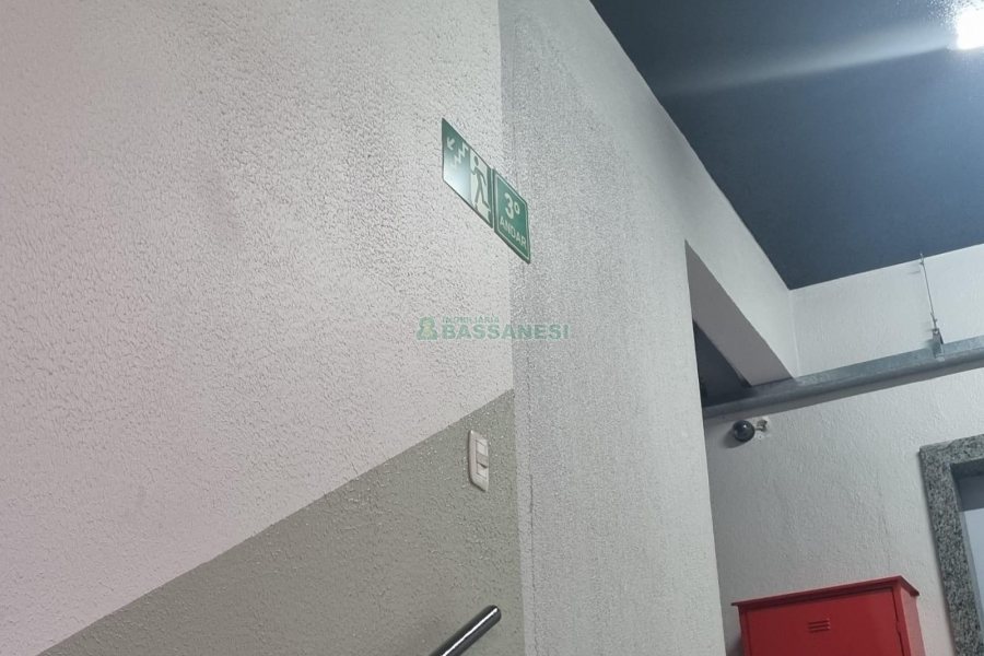 Sala Mobiliada com 195m², no bairro Lourdes em Caxias do Sul para Alugar